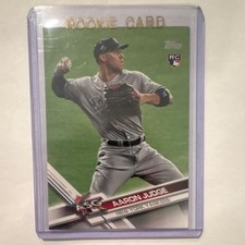 Topps 2017 Update Series Aaron Judge Rookie #US166 Throwing New York Yankees