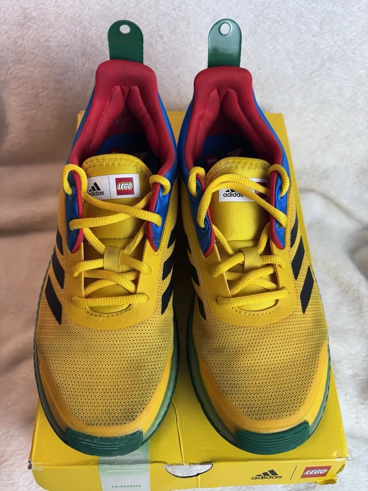 ADIDAS X LEGO Sport J Kids / Youth Yellow Running Shoes Size 5.5 FY8439 - Image 3 of 4