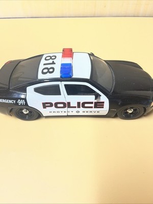 パトカー　jada 2006 ダッジ チャージャー R/T Dodge Charger R/T 2006 Police Car Diecast 1/24 Scale Jada Heat