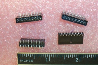 QTY (50) 30 POSITION SMD FINE PITCH MALE SHROUDED HEADERS 1.25mm 3-177530-0 TYCO