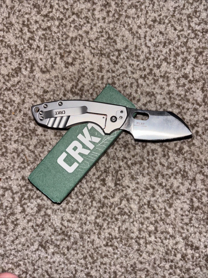 Navaja de bolsillo CRKT 5311CU Pilar - mango de cobre - borde liso - hoja de bloqueo de marco Foto 2 de 4