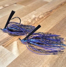 Weedless Bass Fishing Swim Jigs Junebug Colored Skirt With 3D Eyes-2 Pack