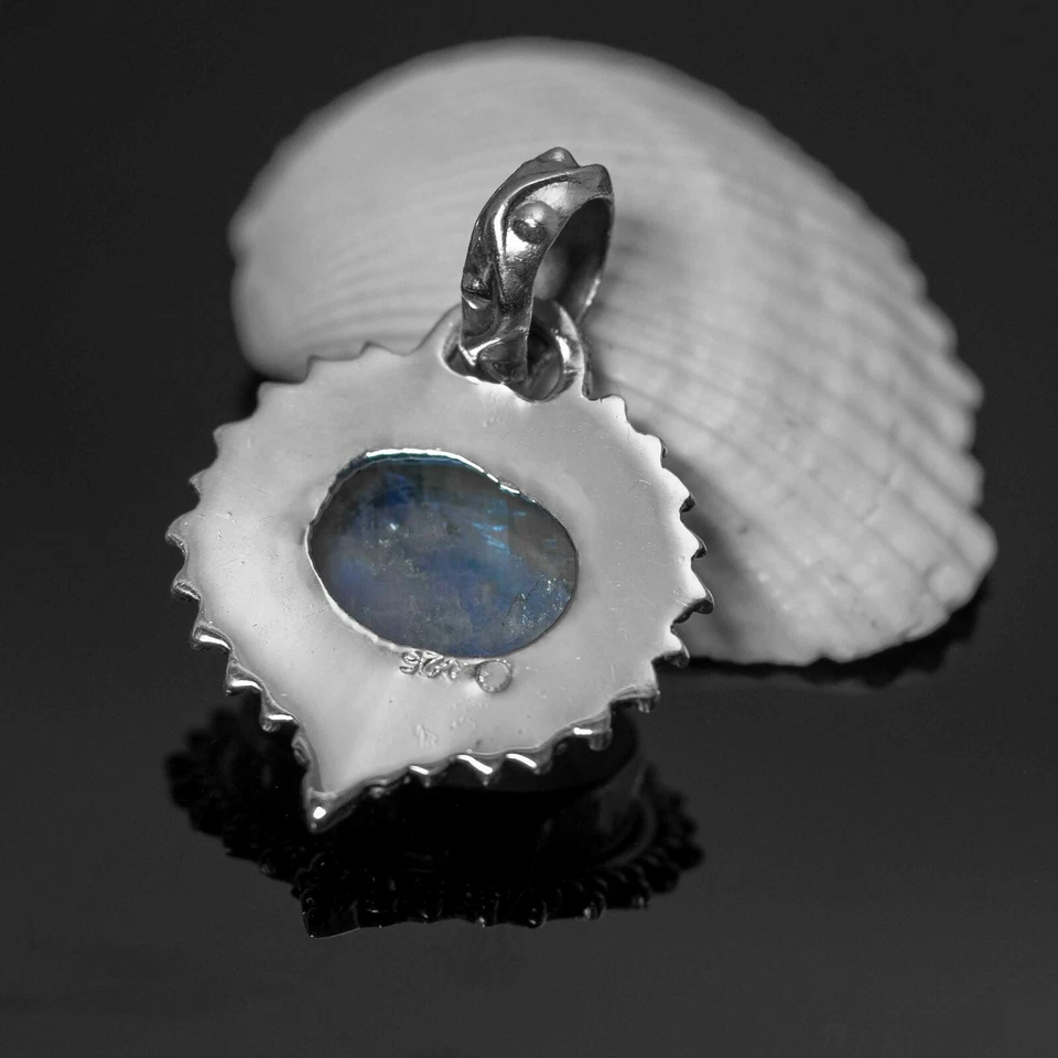 Beautiful 925 Sterling Silver Moonstone Gemstone Necklace Pendant Gift Boxed — 第 4/4 张图片