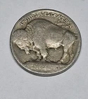 1913  Type 1 (Raised Ground) Buffalo Nickel - 1st Year Made Bn863