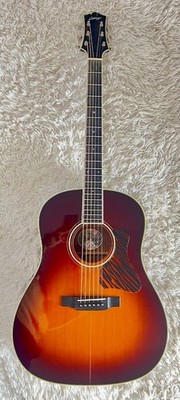 Collings Model CJ SB Sunburst Spruce/Rosewood Dreadnought acoustic Guitar w/HSC