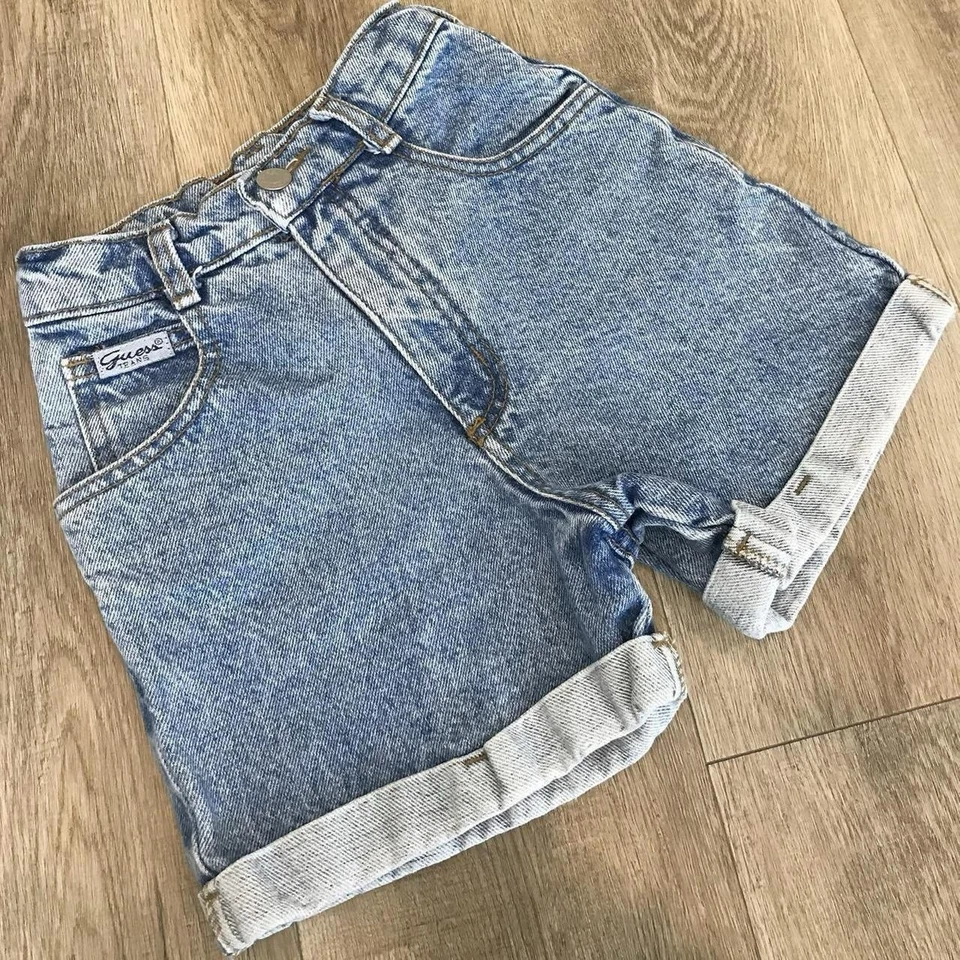 Pantalones cortos vintage Guess Jeans azul vaquero de verano con puños para niños Foto 4 de 4