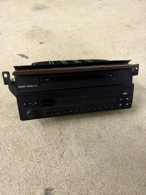 BMW E39 Oem Radio CD Player Head Unit Working Used with trim 