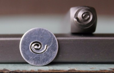 SUPPLY GUY 5mm Swirl Metal Punch Design Stamp SGCH-184