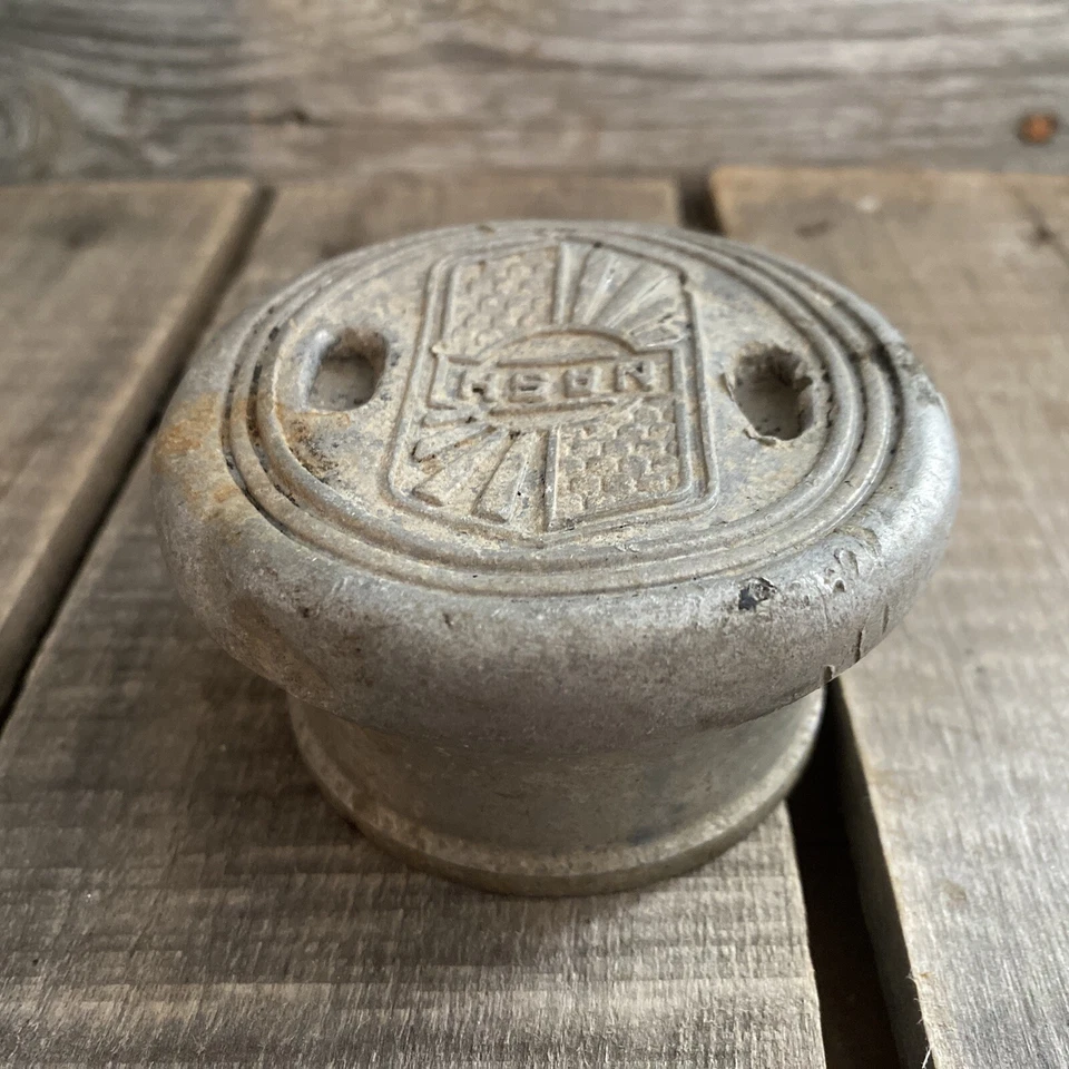 Tapa de rueda Nash cubierta antipolvo tapa de grasa central aluminio tornillo 3" antiguo Foto 4 de 4