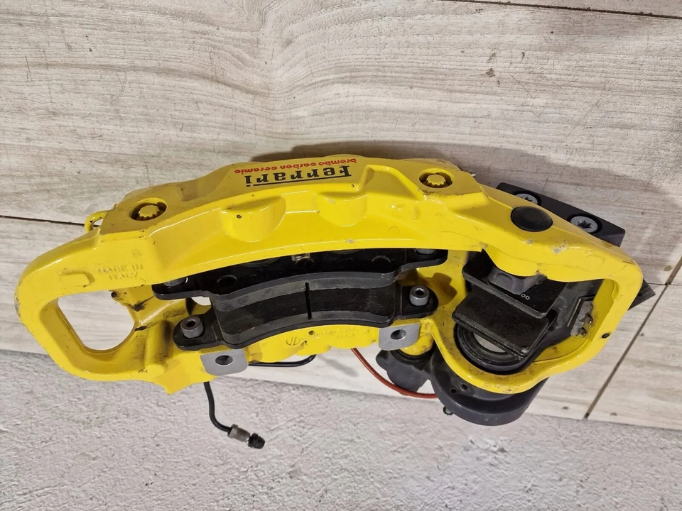 FERRARI 488 458 ITALIA F430 F360 F8 PINÇA DE FREIO TRASEIRA ESQUERDA 20B93205 BREMBO - Imagem 2 de 4