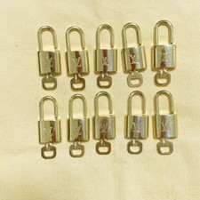 LOUIS VUITTON LV 10 SET PADLOCK KEY BAG CHARM CADENA GOLD PLATED FRANCE 30PDA066