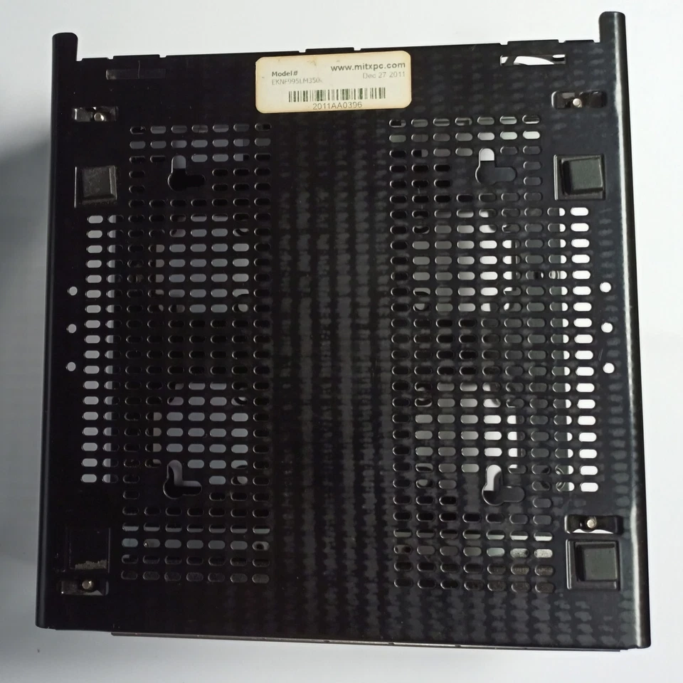 Mini-Box M350 Mini-ITX Case - Spare parts - Subframe/Shell and 2 x HDD Brackets - Image 4 of 4