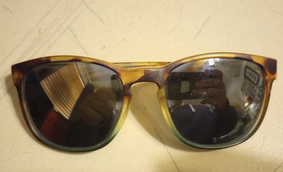 SUNCLOUD SUNGLASSES LOVESEAT TORTOISE POLAROID POLARIZED LENSES SCRATHCHED