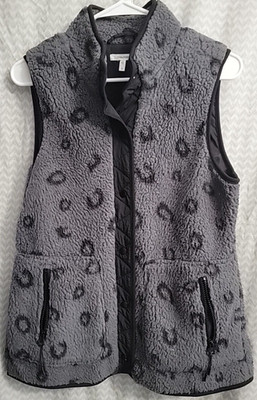 Maurices Gray & Black Leopard Print Women's Small Fleece Vest Lined Casual