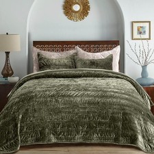 Olive Green Velvet Quilt King Set Ruched Soft Bedspread 3Pc Lightweight