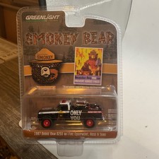 Greenlight 1987 Dodge RAM D250 Fire Smokey Bear