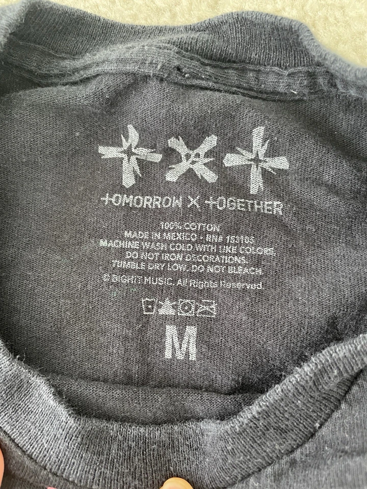 Camiseta TXT 2023 Act: Sweet Mirage World Tour American Stops Talla M Foto 3 de 4