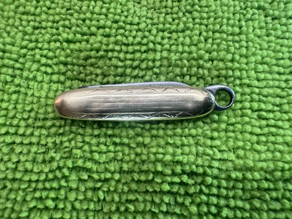 Mini cuchillo de bolsillo vintage tono dorado de 1 hoja alrededor de 1930 EE. UU. Foto 2 de 4