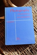 "Fotografia dei suoi materiali e processi" C.B. Nebletta con 14 contributori