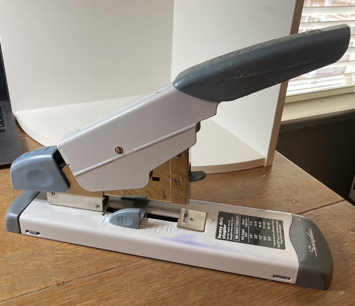 Swingline Heavy Duty Stapler 39002 160 SHEET eBay