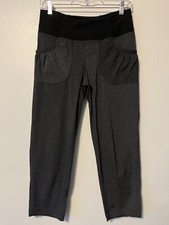 Prana Summit Crop Pants Womens Small Gray Pockets Pull On Active Hiking Camping