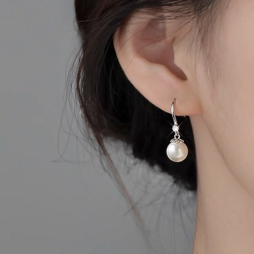 Genuine Solid Sterling Silver White Pearl Stud Earrings - Picture 4 of 7