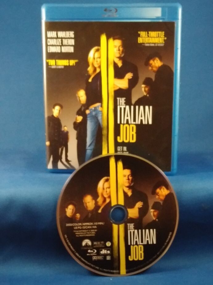 ミニミニ大作戦 The Italian Job  Blu-Ray   English audio. English subtitles ミニミニ大作戦 The Italian Job Blu-Ray English audio