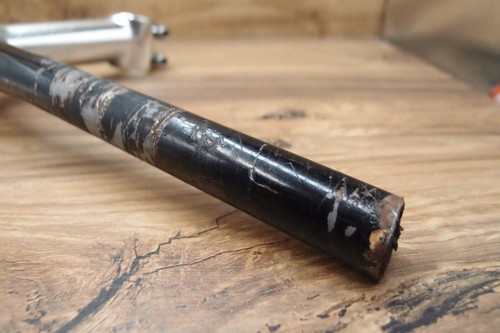 flat steel handlebar GT for MTB + ahead stem 1 1/8 in - Picture 2 of 8