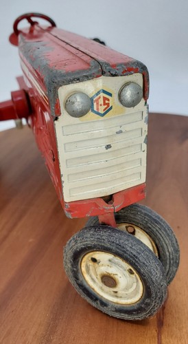 Vintage 1960s Tru Scale 1:16 Red Toy Tractor H Front - Picture 6 of 12