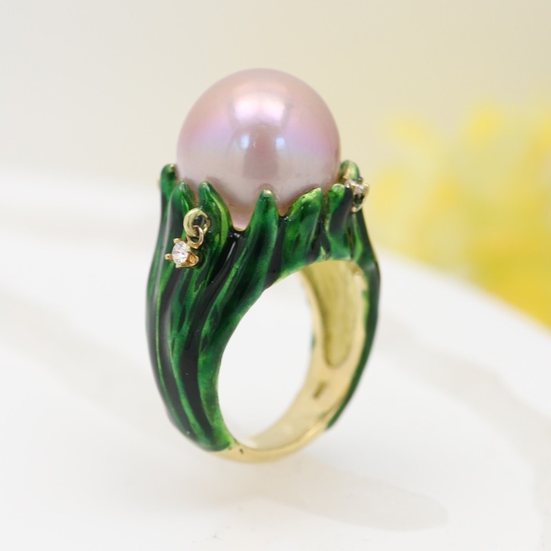 Large Pink Pearl Gold Ring Solid 18k Diamonds and Green Enamel