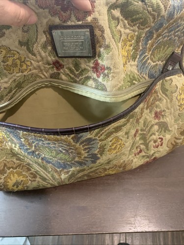 Liz Claiborne Tapestry Overnight Weekender Rolling Travel Luggage Bag Bad Handle - Picture 9 of 10