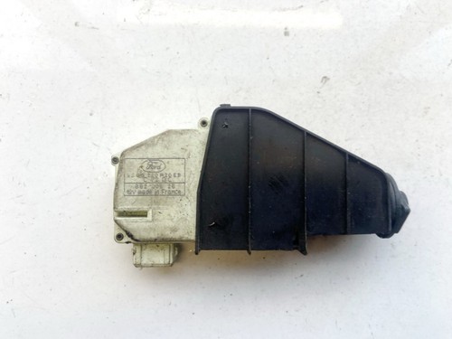 93BG220A20EB Stellmotor Tankklappe  Ford Mondeo DE1529916-48