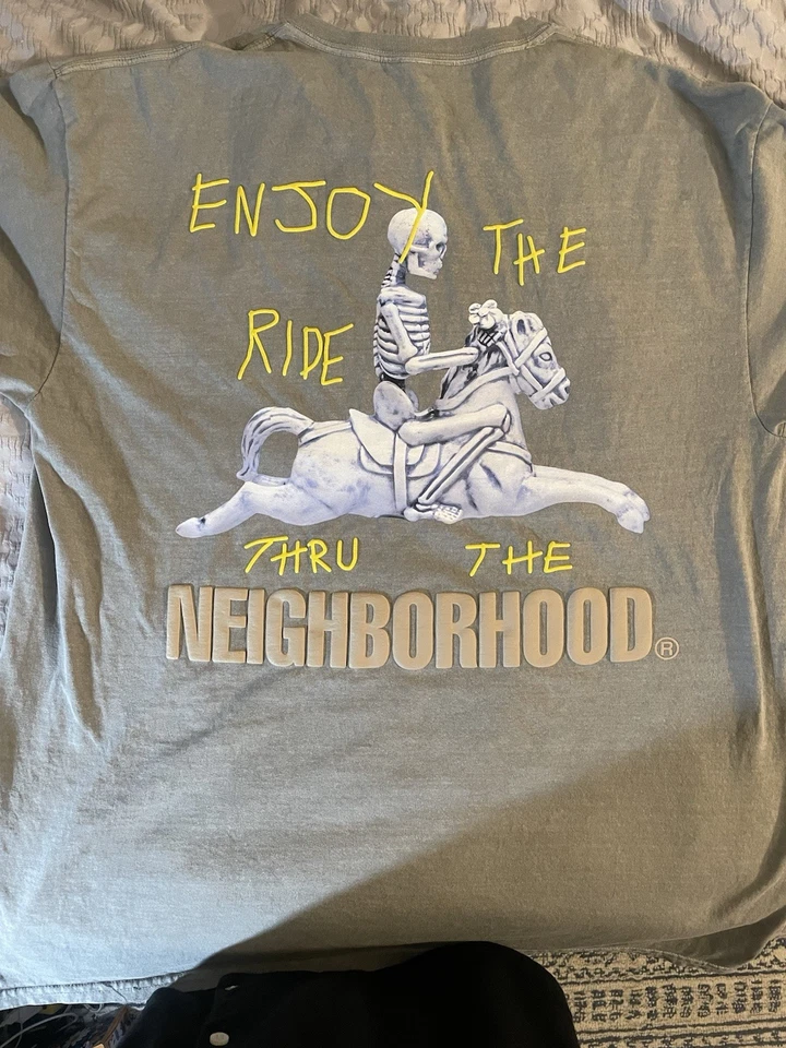 Camiseta Travis Scott Cactus Jack X Neighborhood Carousel 2X Gris Foto 2 de 3