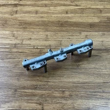 2016-2024 BMW 440i F32 3.0L High Pressure Fuel Injector Rail Ramp 4-6 Cyl OEM