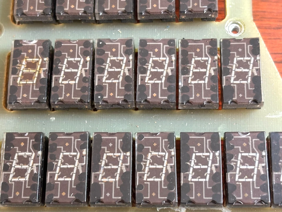 Militär Radarbrett enthält 30 Glühlampen 7 Segment Display - Bild 2 von 4