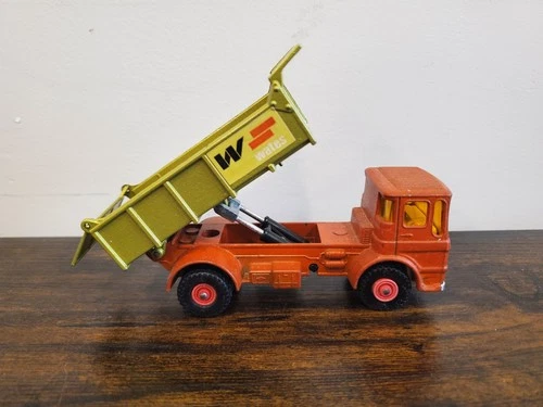 Vintage 1969 Lesney Matchbox King Size K-4 Leyland Tipper Truck Working Dump Bed