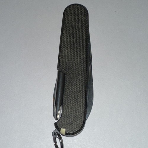 Navaja suiza Victorinox Tinker 91 mm con escalas de fibra de carbono personalizadas - Imagen 8 de 8