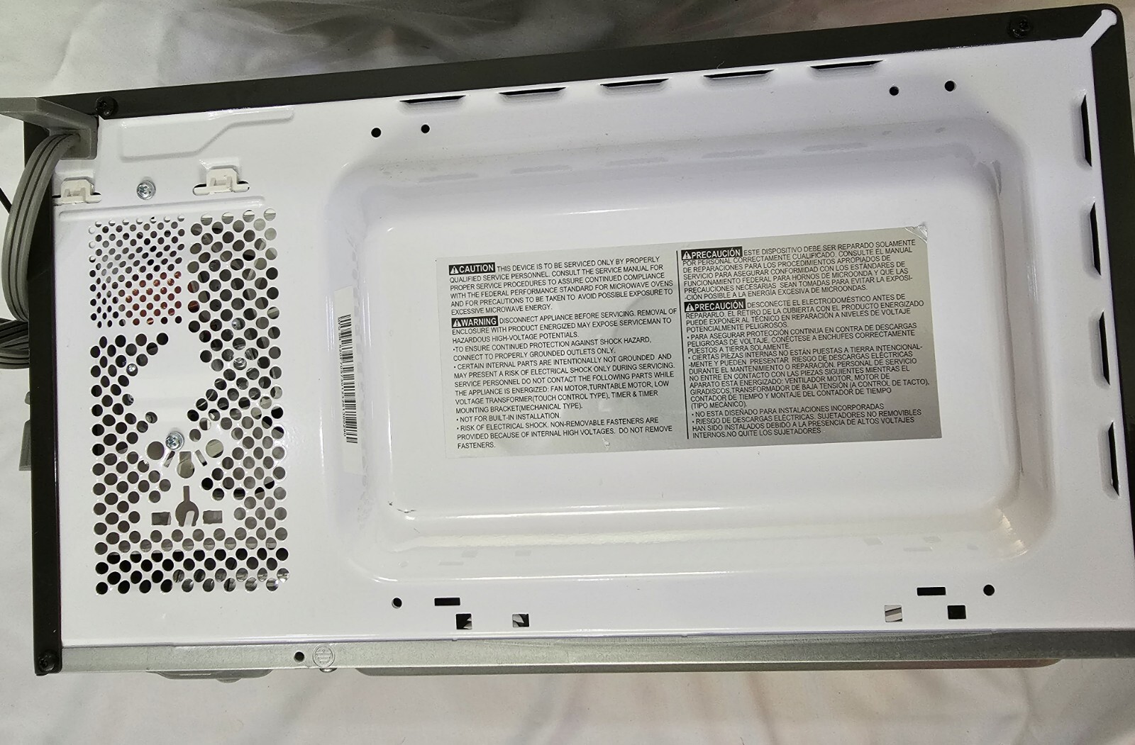 GE Model JES1072SHSS 0.7 Cu. Ft. Compact Microwave, 700 watts
