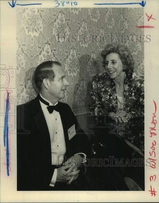 1991 Press Photo Dr. Lee Nesbitt, Jeannine Samuels at Committee of 100 Event