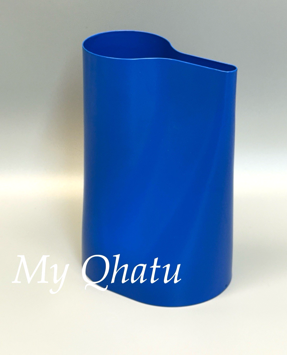 IKEA CHILIFRUKT Vase/ Watering Can 6 ¾” Bright Blue New 105.977.92