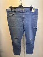 Levi 721 High Rise Skinny Plus Size Jeans 