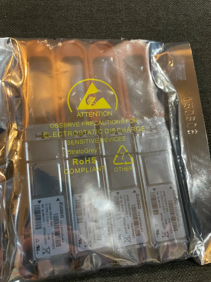 New Sealed Package of 4 Avago AFBR-79EEPZ-NA1 21 XFR CLASS 1 40G QSFP - Image 2 of 3