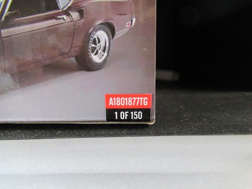 RARE 1969 FORD MUSTANG BOSS 429 WHITE / RED TOMS GARAGE CAR 1:18 ACME A1801877TG - Picture 4 of 15