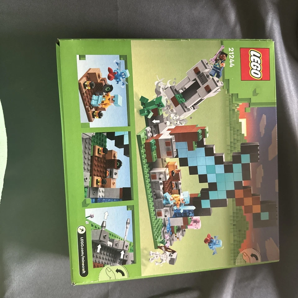 LEGO Minecraft The Sword Outpost 21244 Retired All Pieces, Manual & Box! - Image 2 of 2