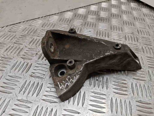 VW PASSAT B5 3B3 Getriebehalter 8D0399113AT 1.90 Diesel 96kw 2002 30543170