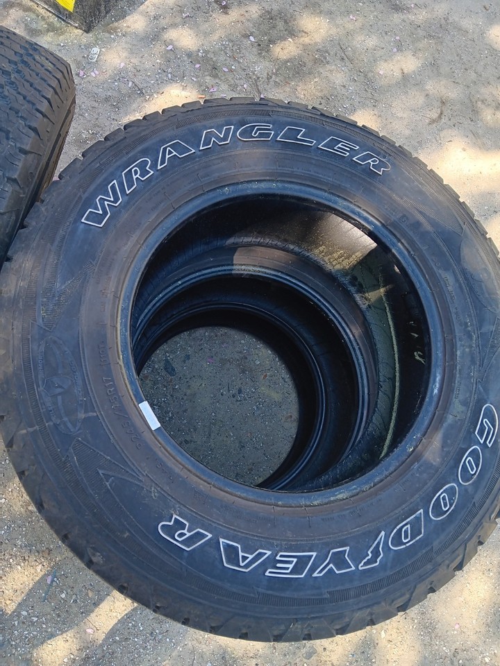 Goodyear Wrangler DuraTrac RT 245/75R17 Tire | eBay