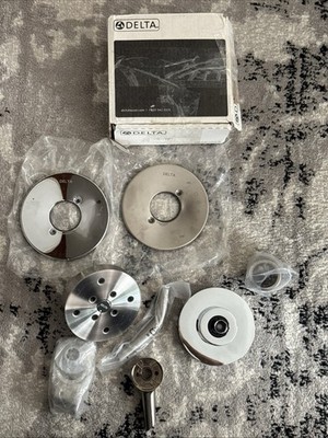 Delta T17261-SS Compel Shower Trim!! Missing parts!! USED SELLING AS IS!! READ!!