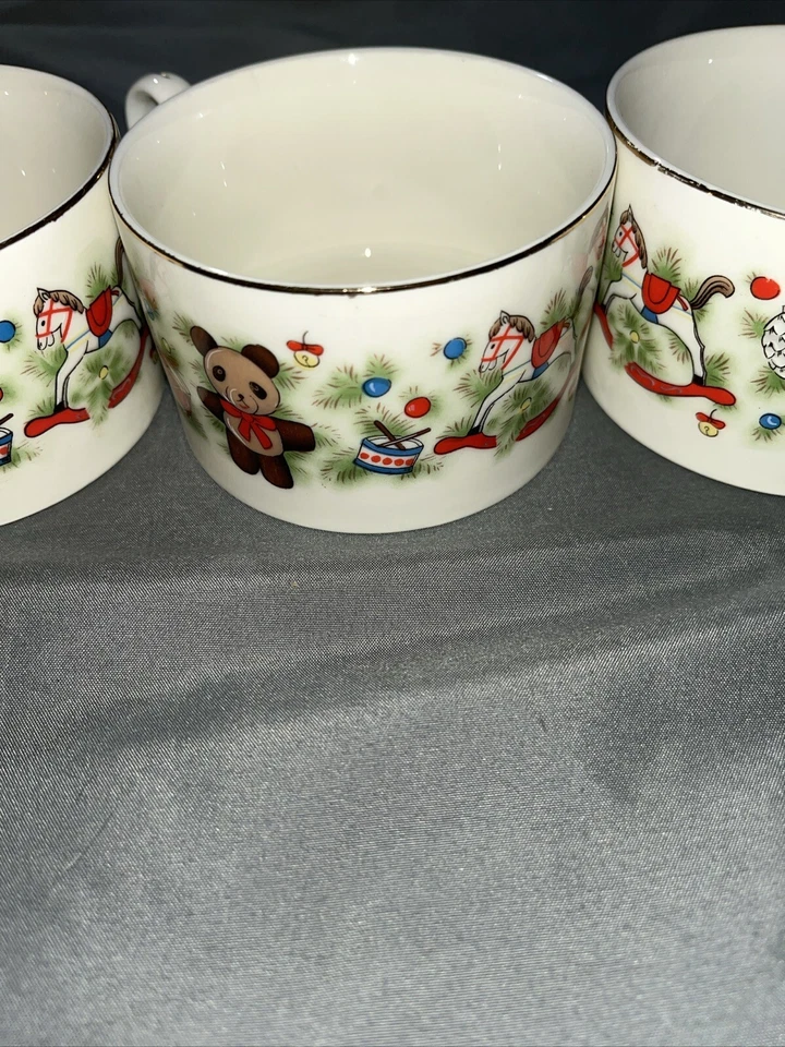 MARINE FOUNDATION Toys For Tots Tea Cups W/ Gold Trim Lot of 4 Christmas Theme - Image 3 of 4