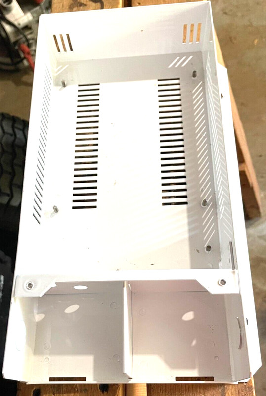 White Aluminum Project Box, Electronics Enclosure, Audio Gear Chassis, open box