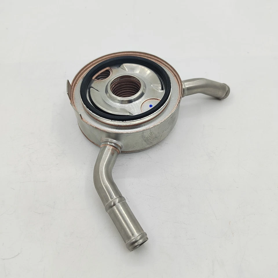 Enfriador de aceite de motor 21305-1KA1B para Nissan Versa Note 2012-2019 1,6 L Foto 3 de 4